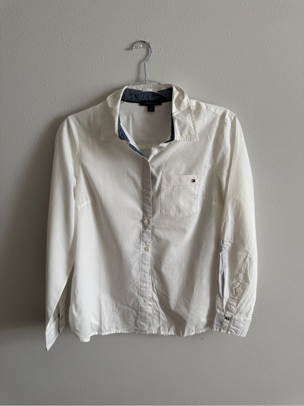 Tommy Hilfiger White Button-Up Shirt